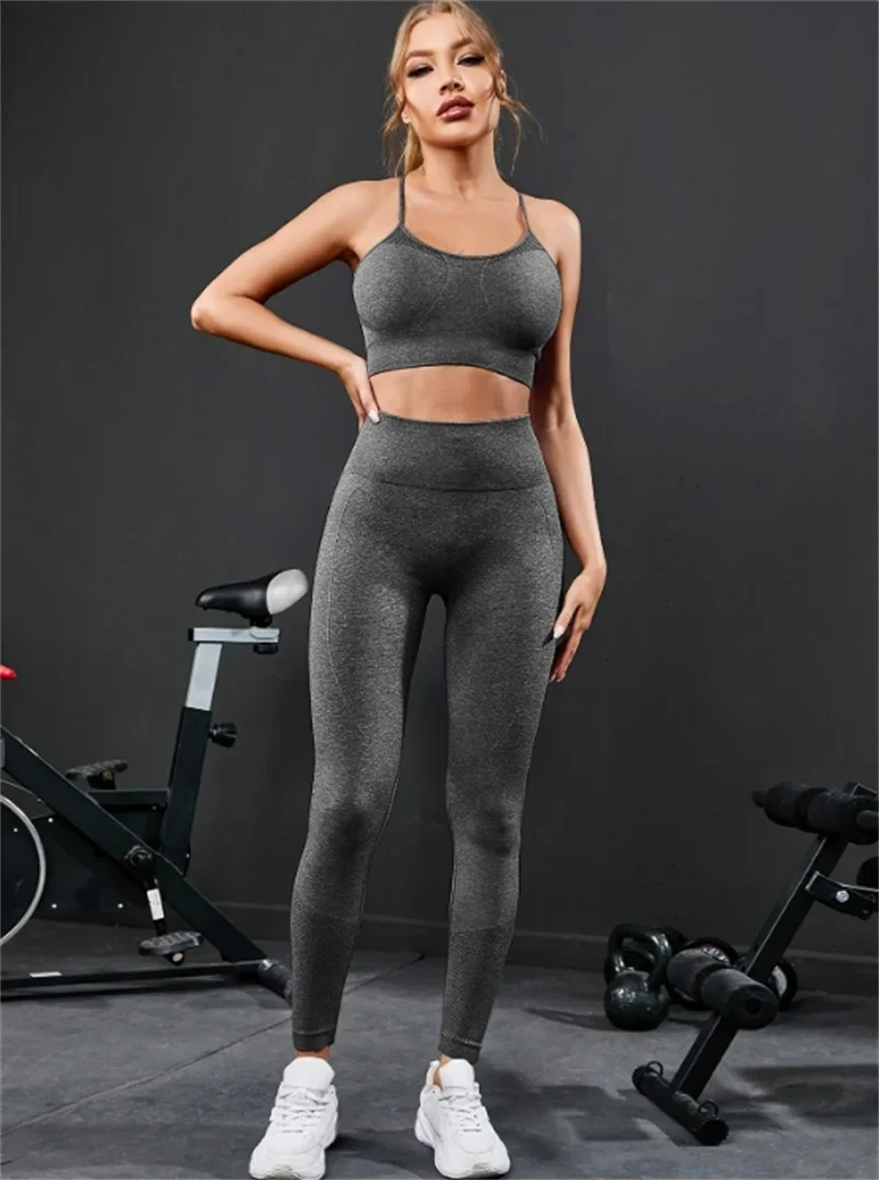 🧘‍♀️ 2-Piece Women's Seamless Yoga Set